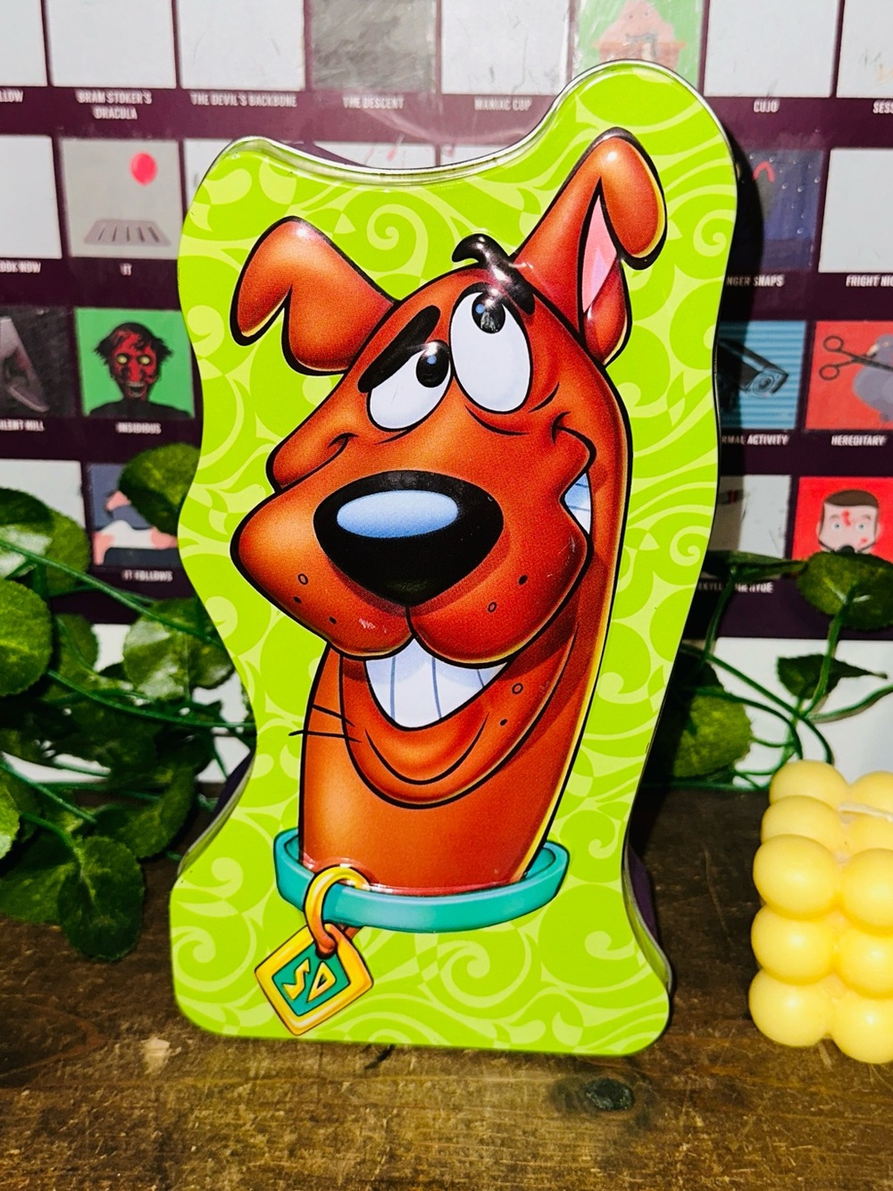 Vintage Scooby Doo 90’s Hanna Barbera Tin Container